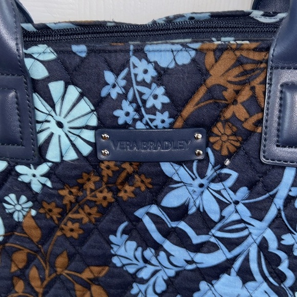 Vera Bradley purse - Picture 2 of 7